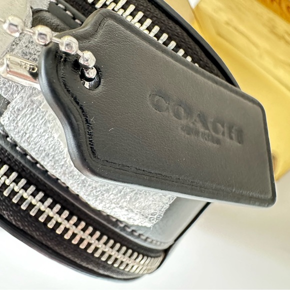 Coach Heart Crossbody In Signature Canvas With Heart Print style CP022 - Picture 7 of 16